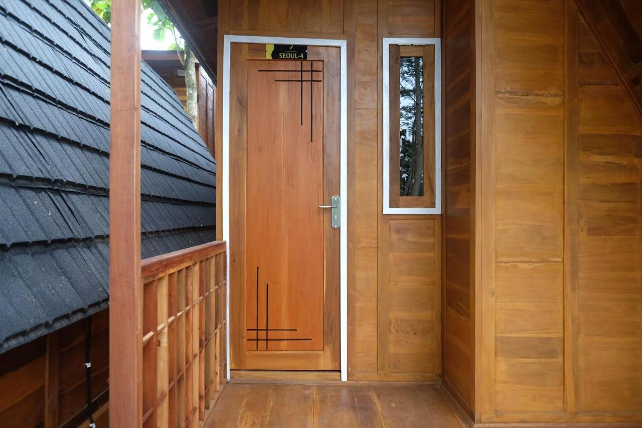 Urbanview Villa Lukulo Kebumen By Reddoorz ภายนอก รูปภาพ