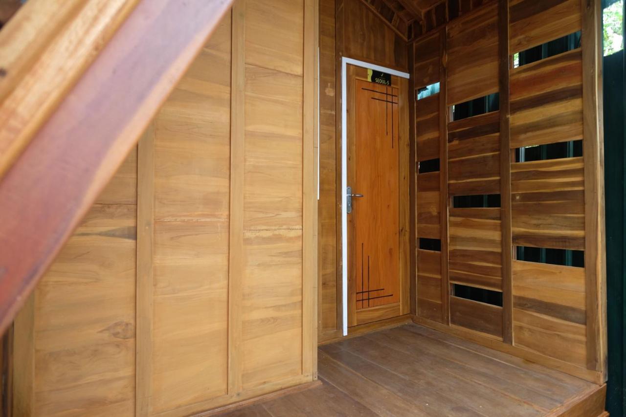 Urbanview Villa Lukulo Kebumen By Reddoorz ภายนอก รูปภาพ