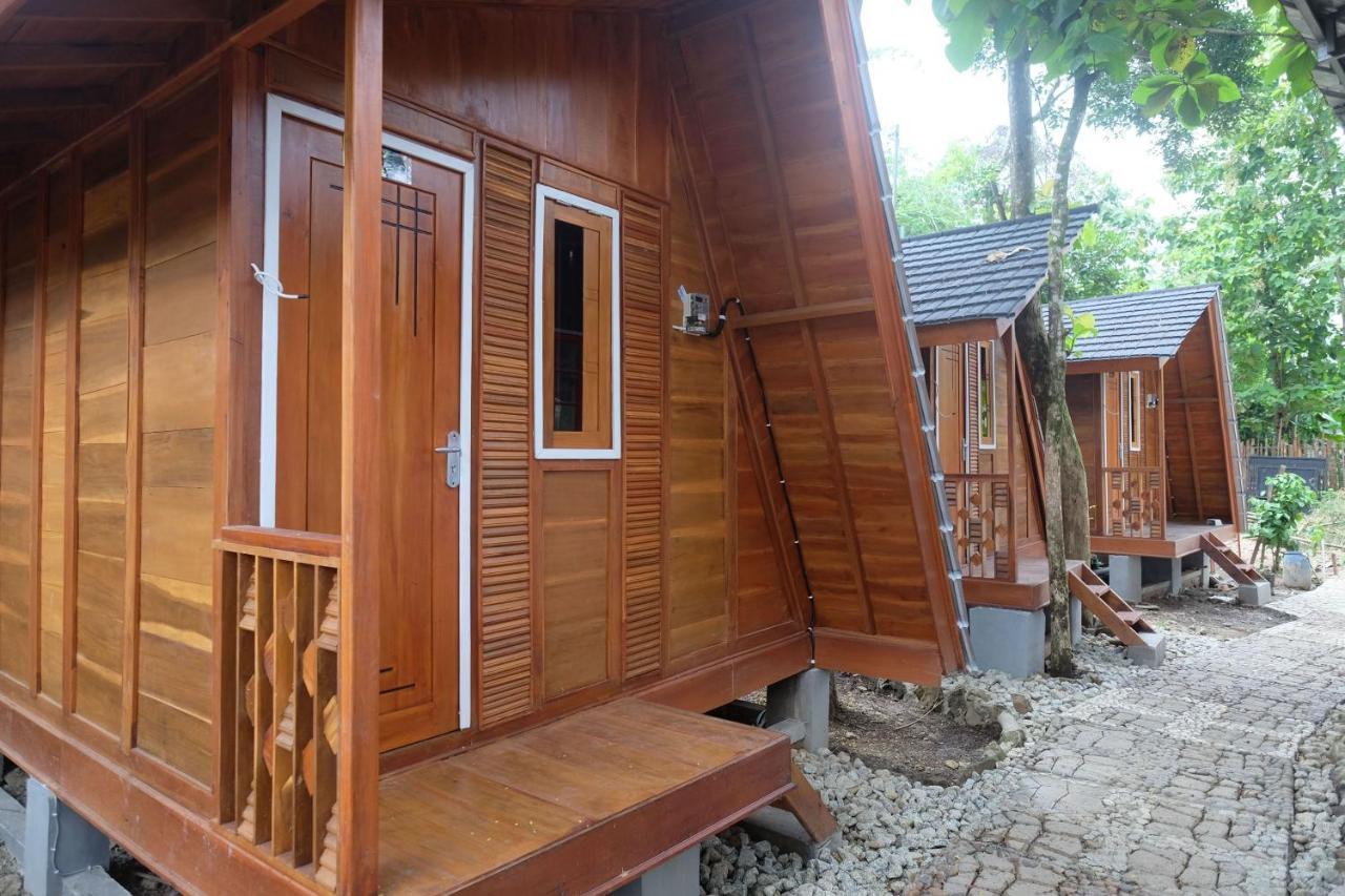 Urbanview Villa Lukulo Kebumen By Reddoorz ภายนอก รูปภาพ